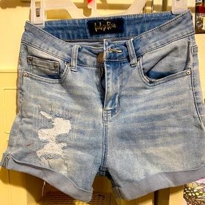 Girl’s shorts